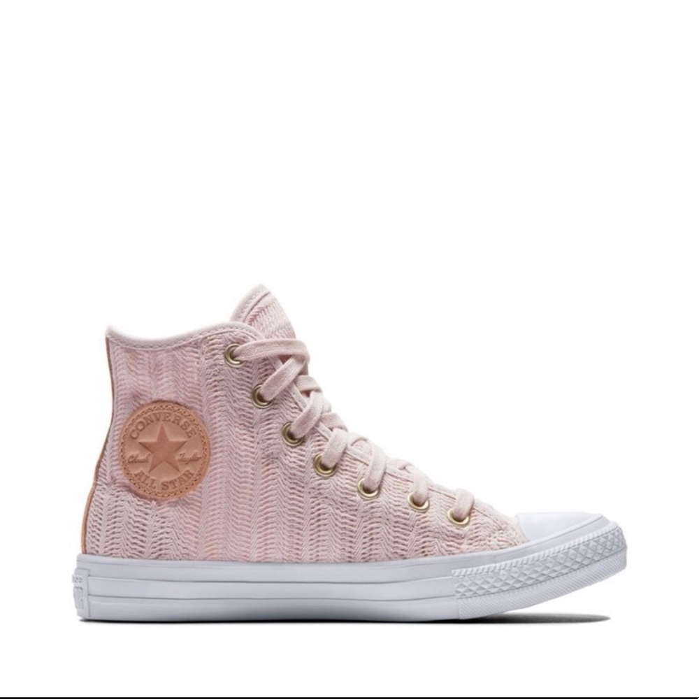 Pink converse